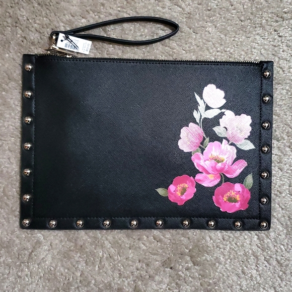 * SOLD * NWT White House Black Market Pink Floral Wristlet